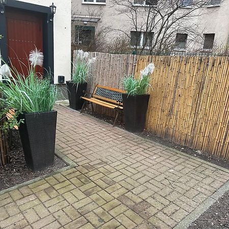 Einzigartige Ferienwohnung Bunt Wie Берлін Екстер'єр фото