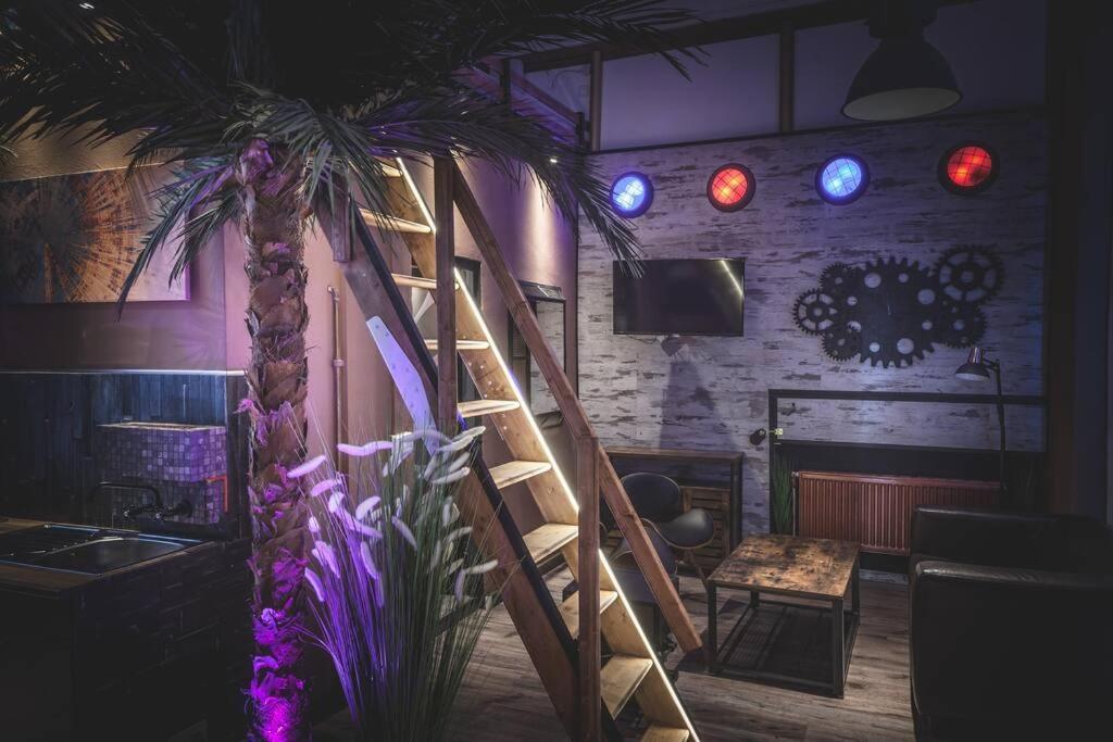 Einzigartige Ferienwohnung Bunt Wie Берлін Екстер'єр фото